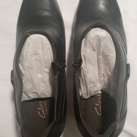 Clark's Booties - Picture 10 of 11